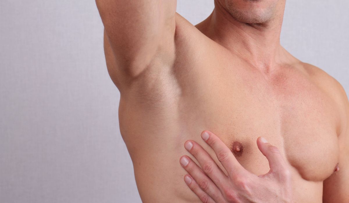 болезненное уплотнение в груди у мужчин фото 95